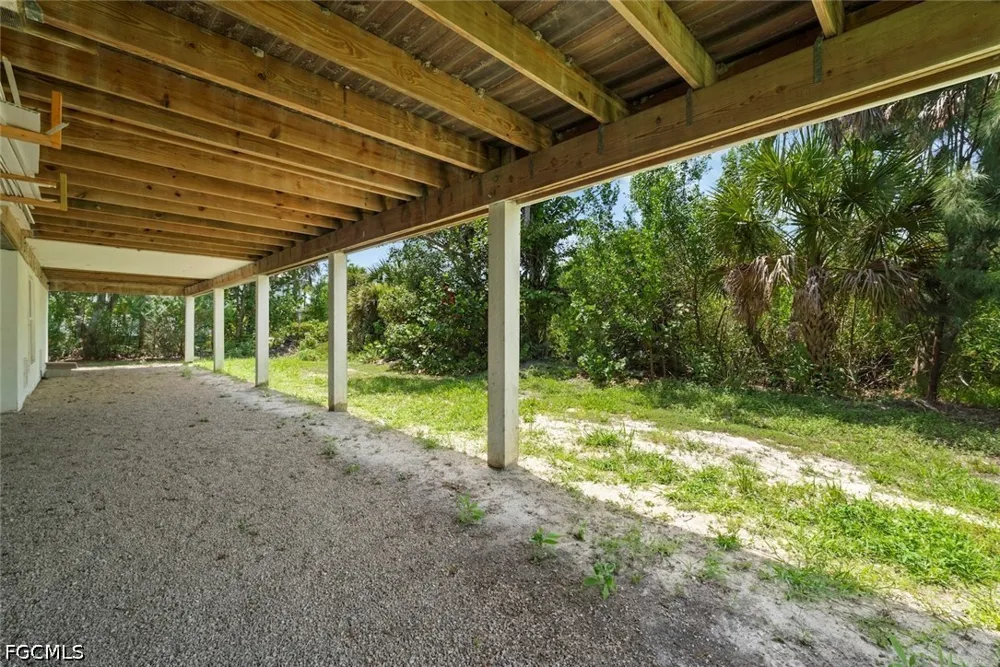 Farm Trail Sanibel, FL 33957