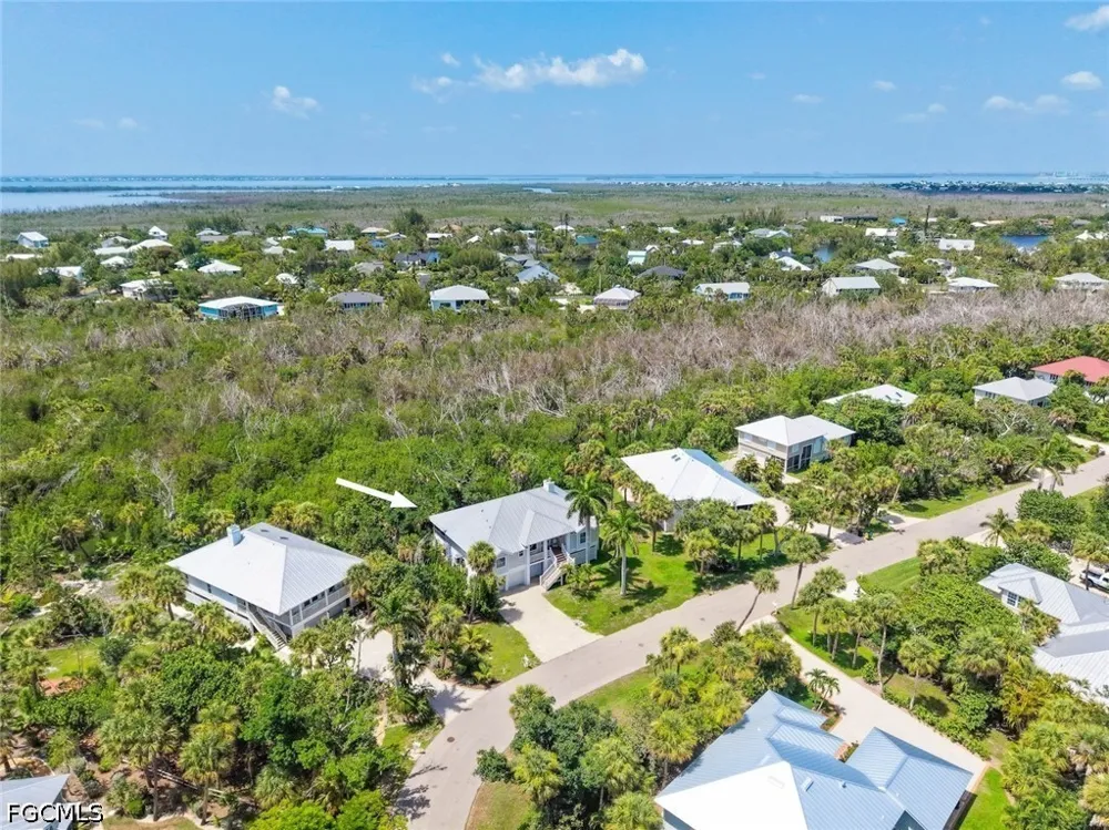 Farm Trail Sanibel, FL 33957