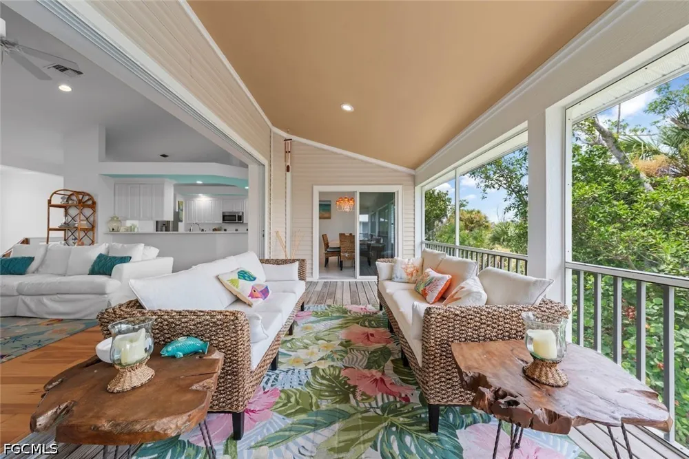 Farm Trail Sanibel, FL 33957