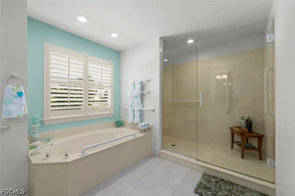 Farm Trail Sanibel, FL 33957