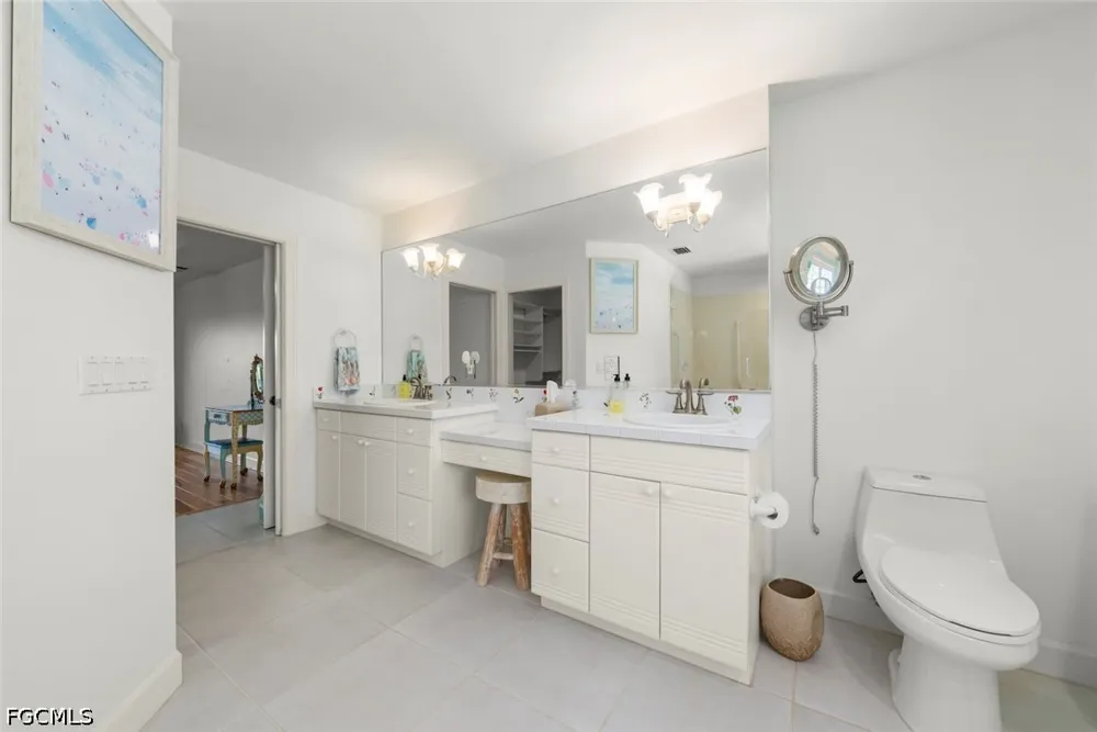 Farm Trail Sanibel, FL 33957