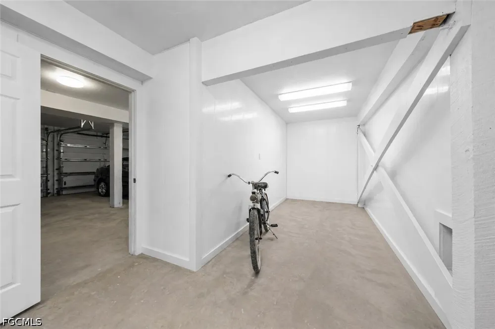 Farm Trail Sanibel, FL 33957
