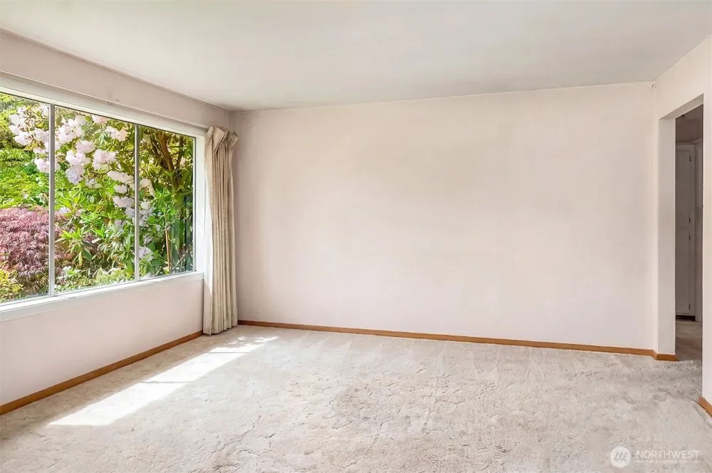 320 NE 185th Street Shoreline, WA 98155
