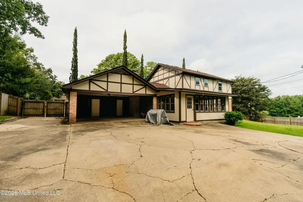 7528 Pineridge Drive Meridian, MS 39305