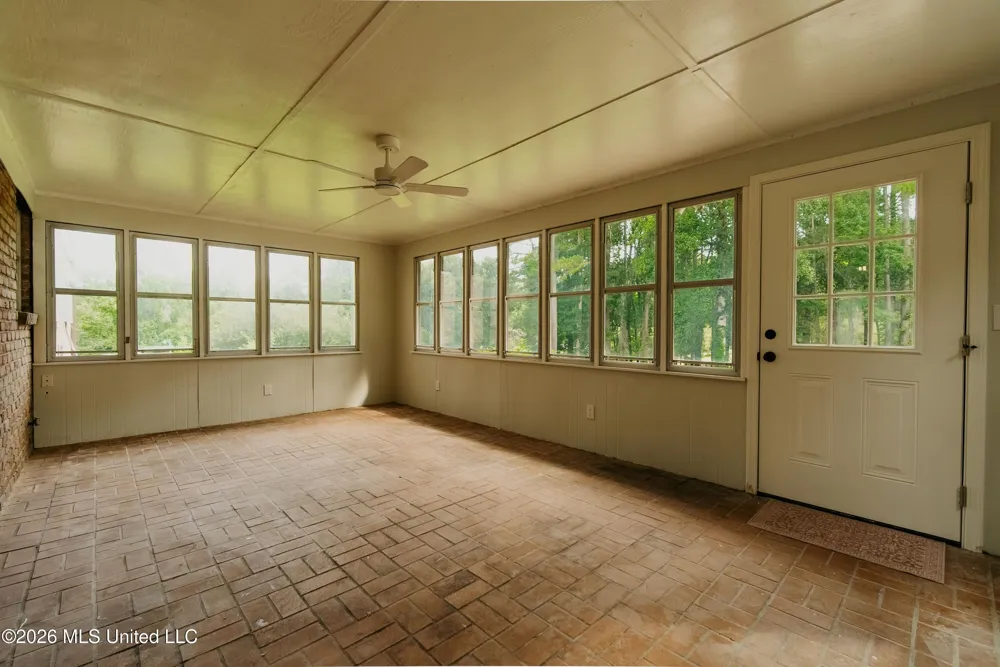 7528 Pineridge Drive Meridian, MS 39305