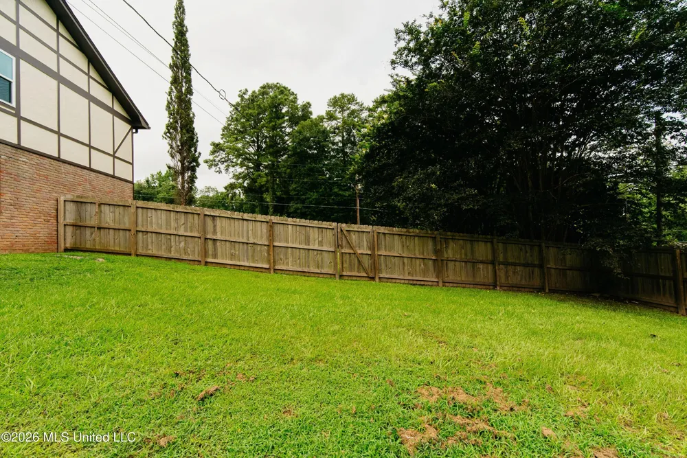 7528 Pineridge Drive Meridian, MS 39305