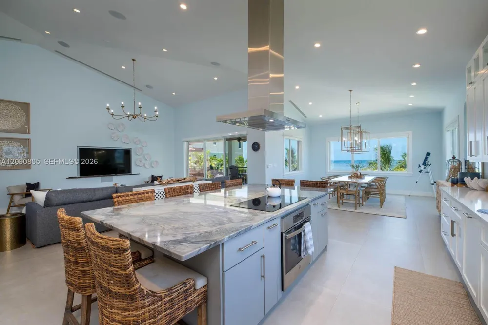 108 Sunrise Dr Marathon, FL 33050