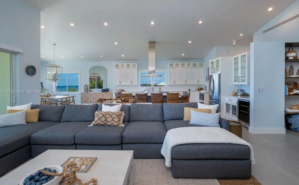 108 Sunrise Dr Marathon, FL 33050