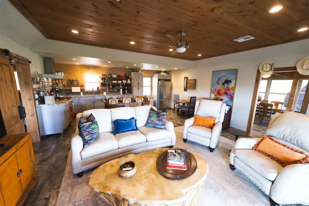 452533 E 1627 ROAD Albion, OK 74521