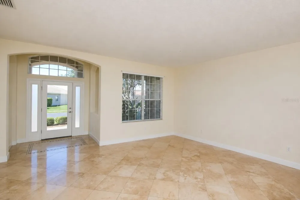 6945 74TH STREET CIRCLE E Bradenton, FL 34203