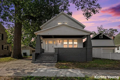 19 Irwin Avenue