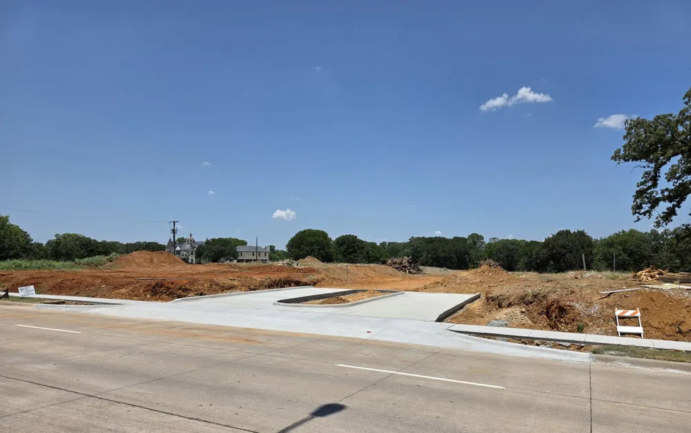 1 Elkhorn Drive Dalworthington Gardens, TX 76016