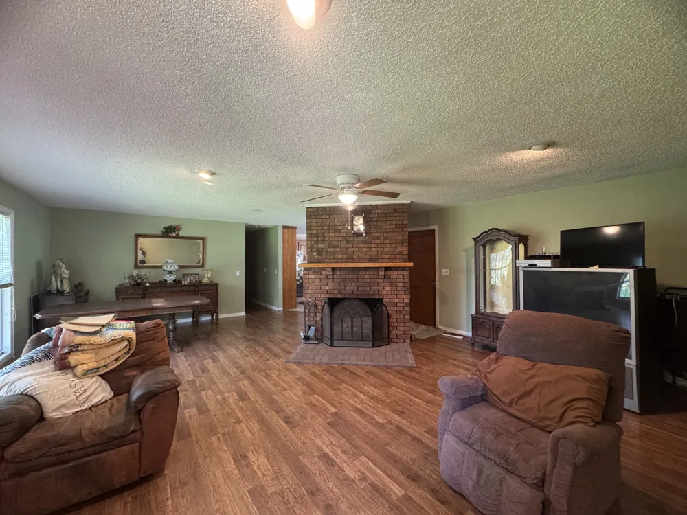 576 Vandagriff Rd McMinnville, TN 37110