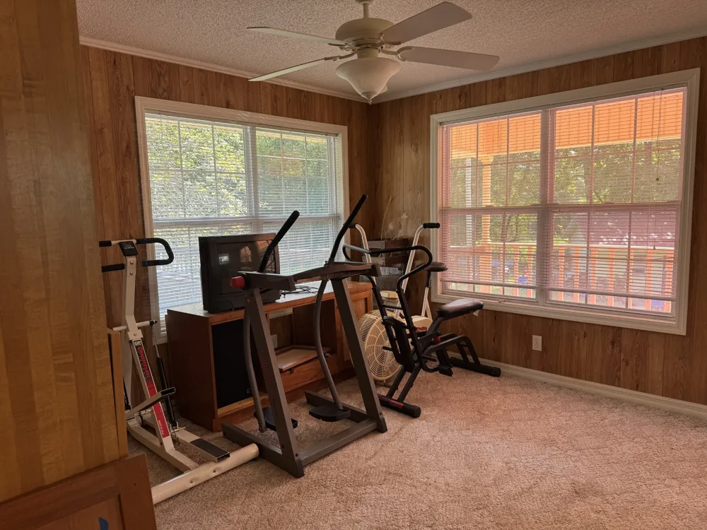576 Vandagriff Rd McMinnville, TN 37110