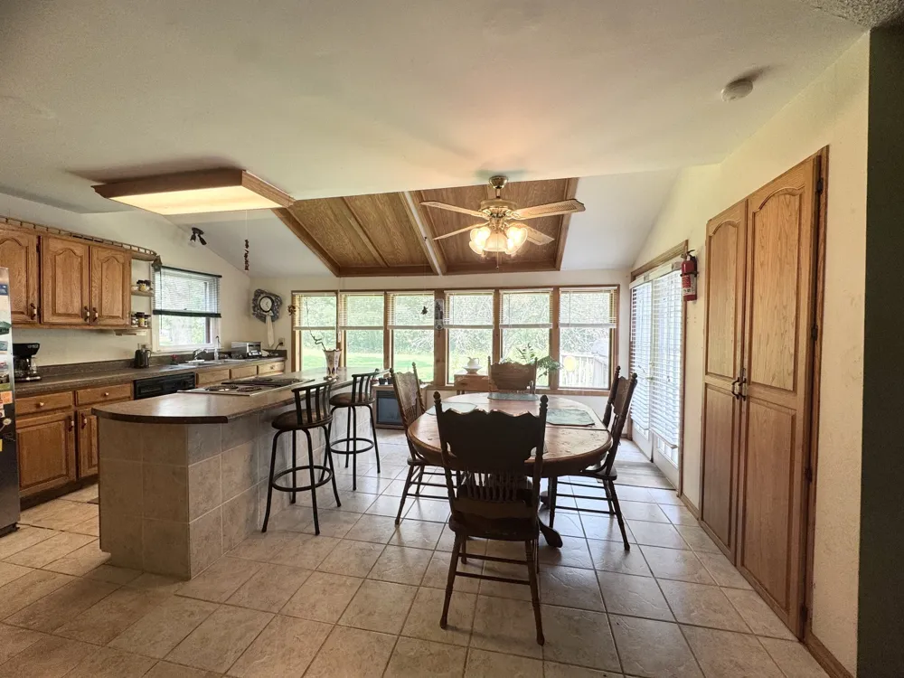 576 Vandagriff Rd McMinnville, TN 37110
