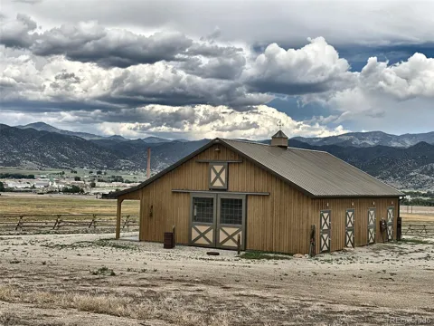 8266 County Road 160