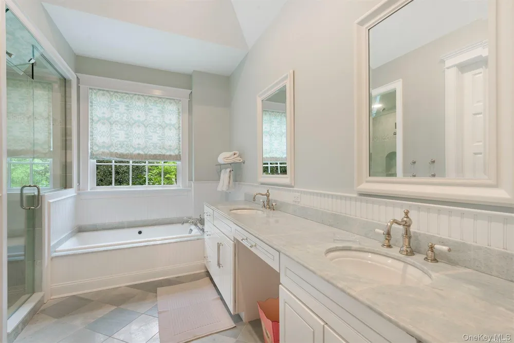 5 Anthony Lane Quogue, NY 11959