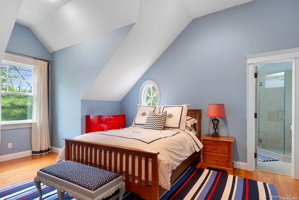 5 Anthony Lane Quogue, NY 11959