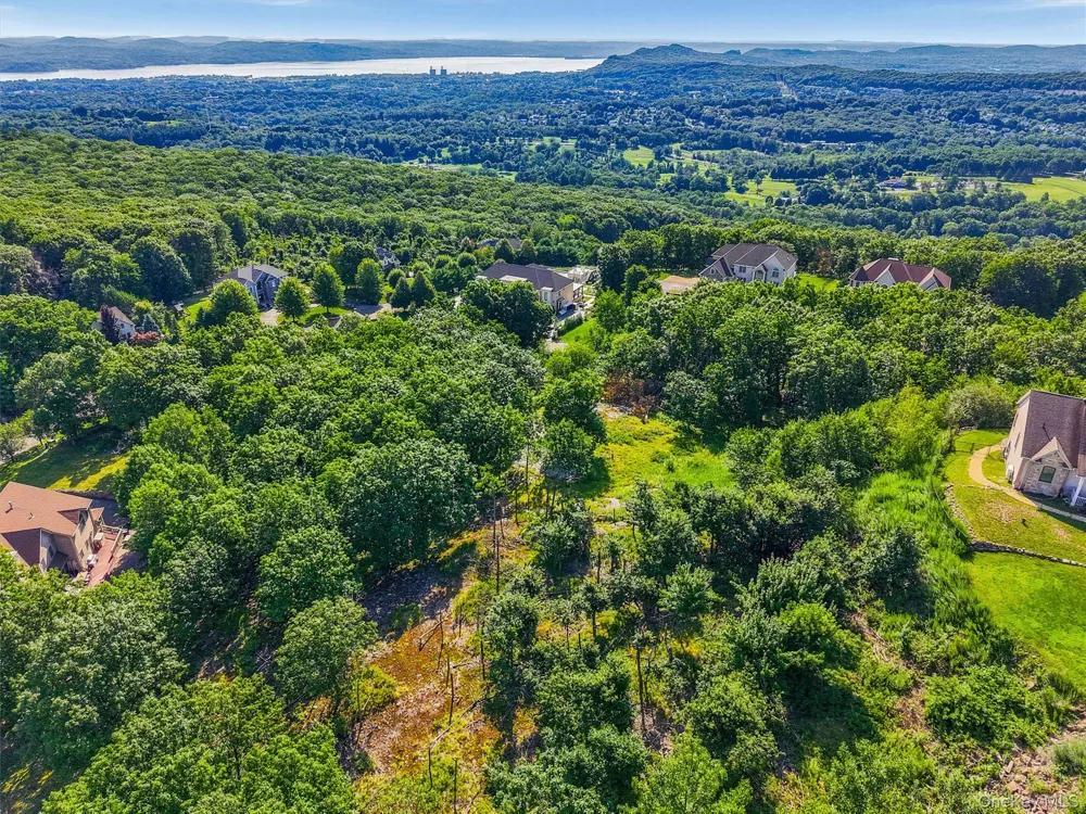 29 High Mountain Road Pomona, NY 10970