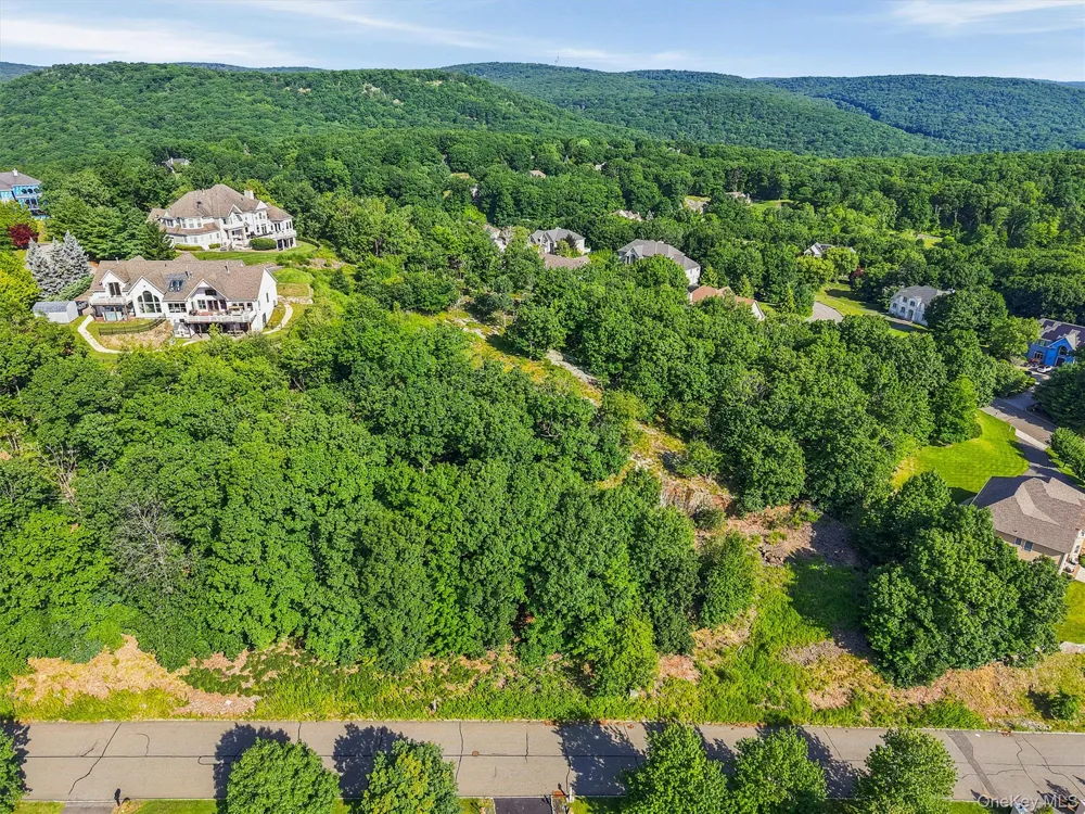 29 High Mountain Road Pomona, NY 10970