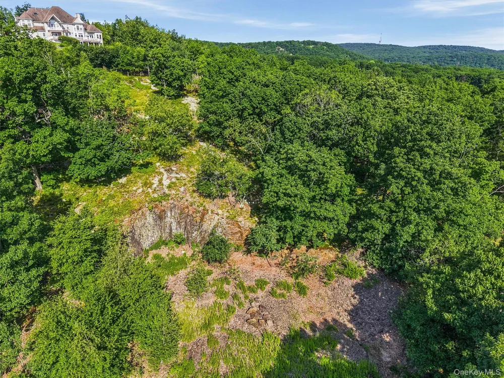29 High Mountain Road Pomona, NY 10970