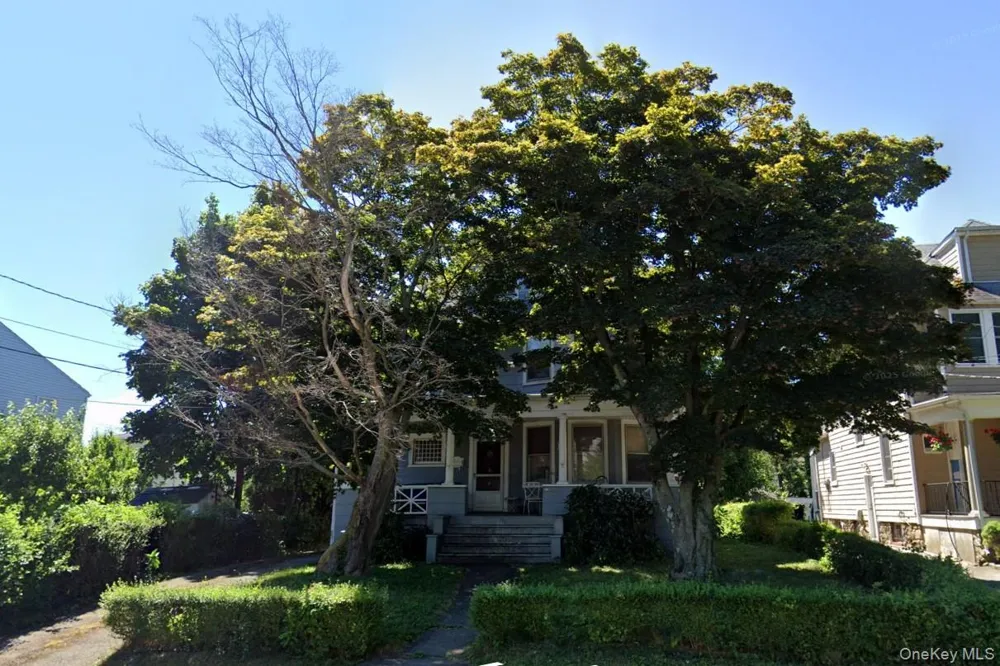 196 Elm Street New Rochelle, NY 10805