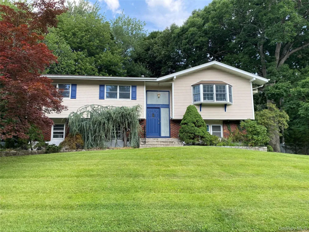 224 Center Pearl River, NY 10965