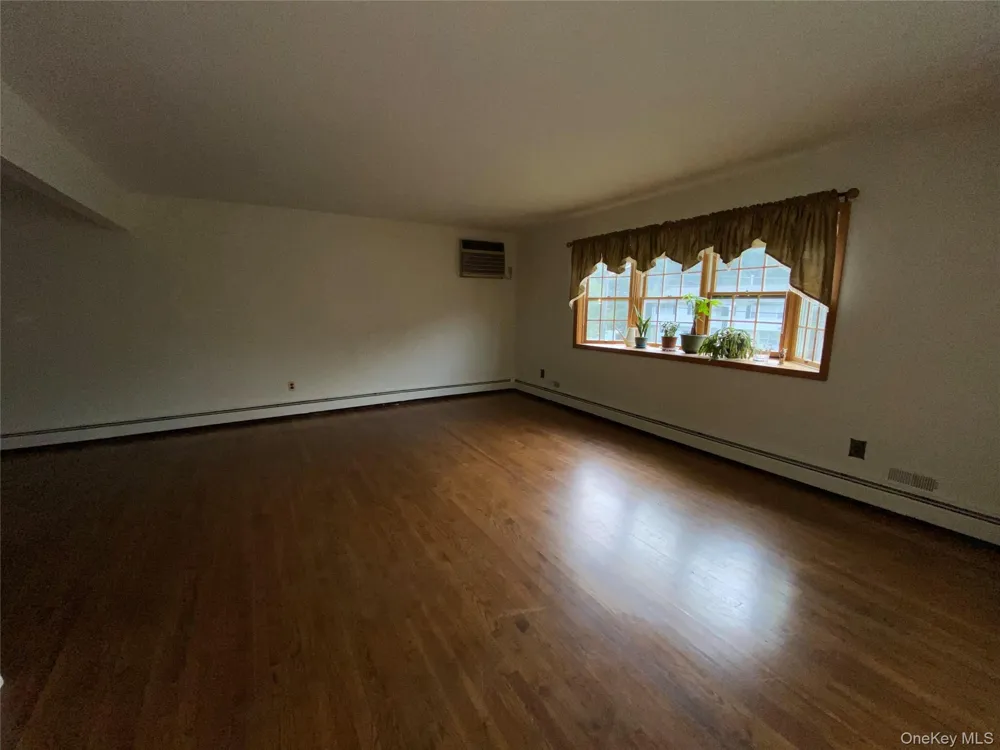 224 Center Pearl River, NY 10965