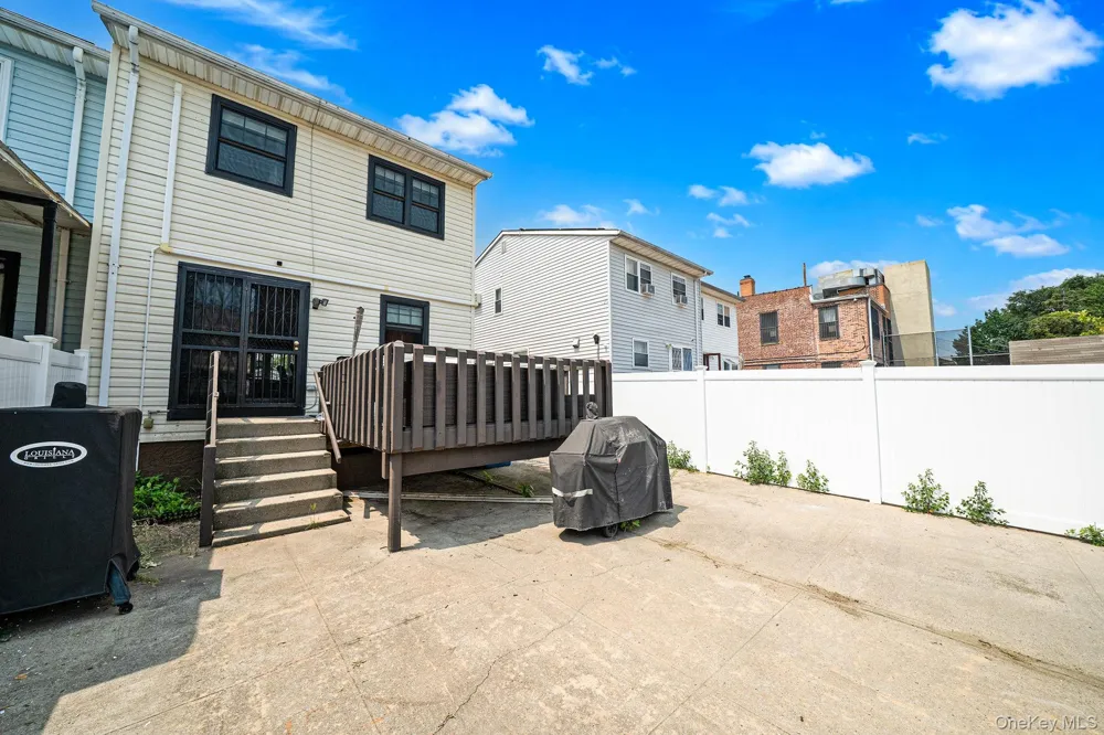 13331 127th Street South Ozone Park, NY 11420