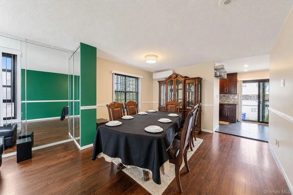 13331 127th Street South Ozone Park, NY 11420