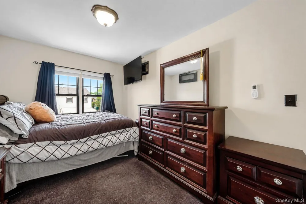 13331 127th Street South Ozone Park, NY 11420