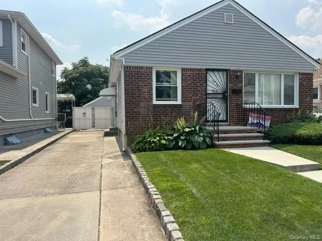 15724 20th Avenue Whitestone, NY 11357