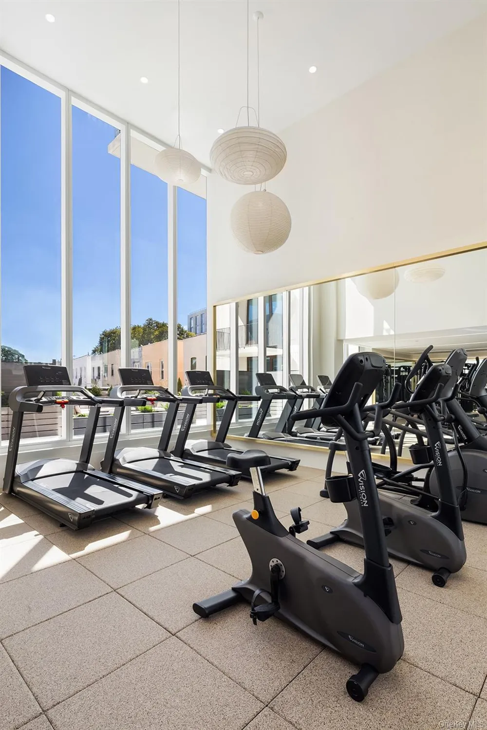 30-55 Vernon Boulevard #9J Astoria, NY 11102