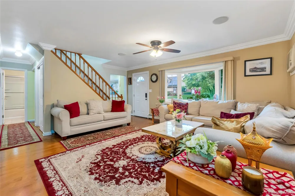 2362 6th Street East Meadow, NY 11554