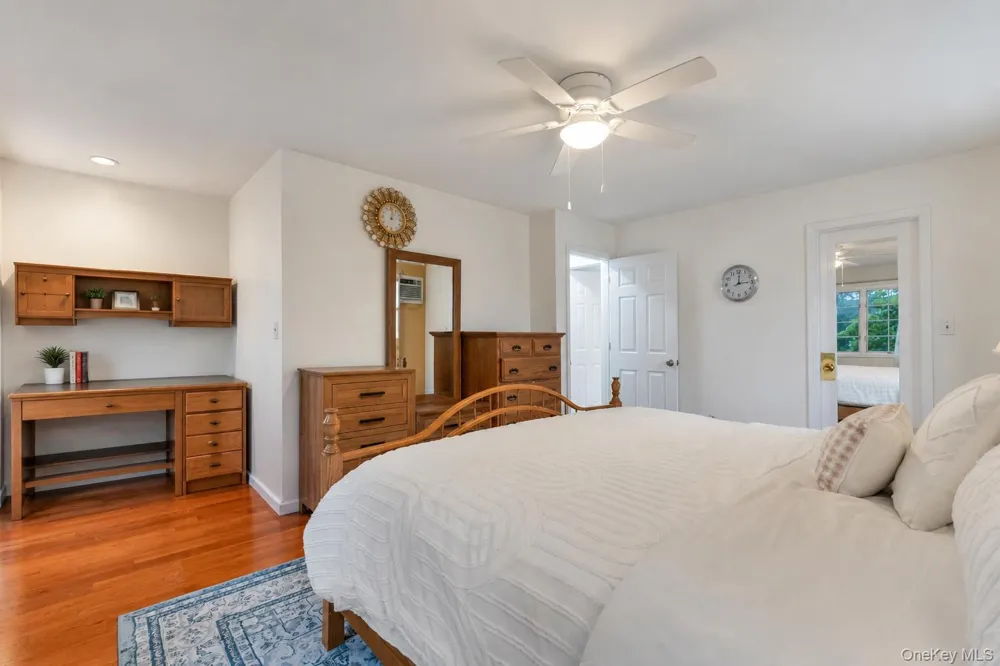 2362 6th Street East Meadow, NY 11554