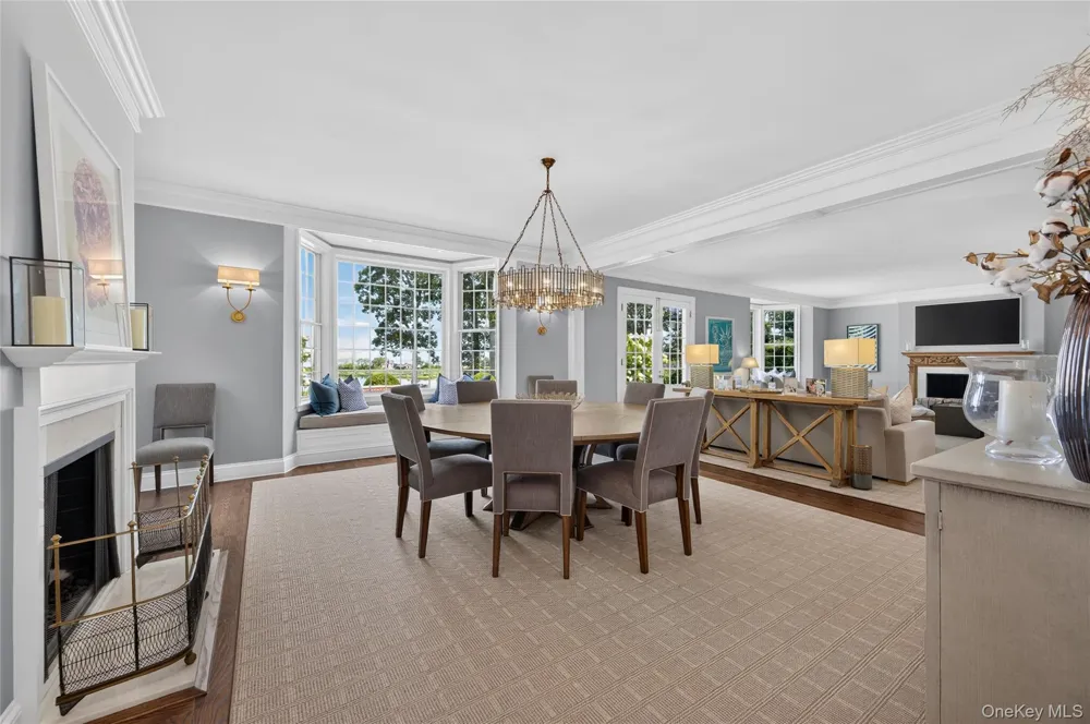2 Lands End Road Locust Valley, NY 11560