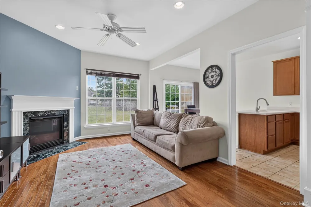 30 Banbury Way #1204 Newburgh, NY 12550