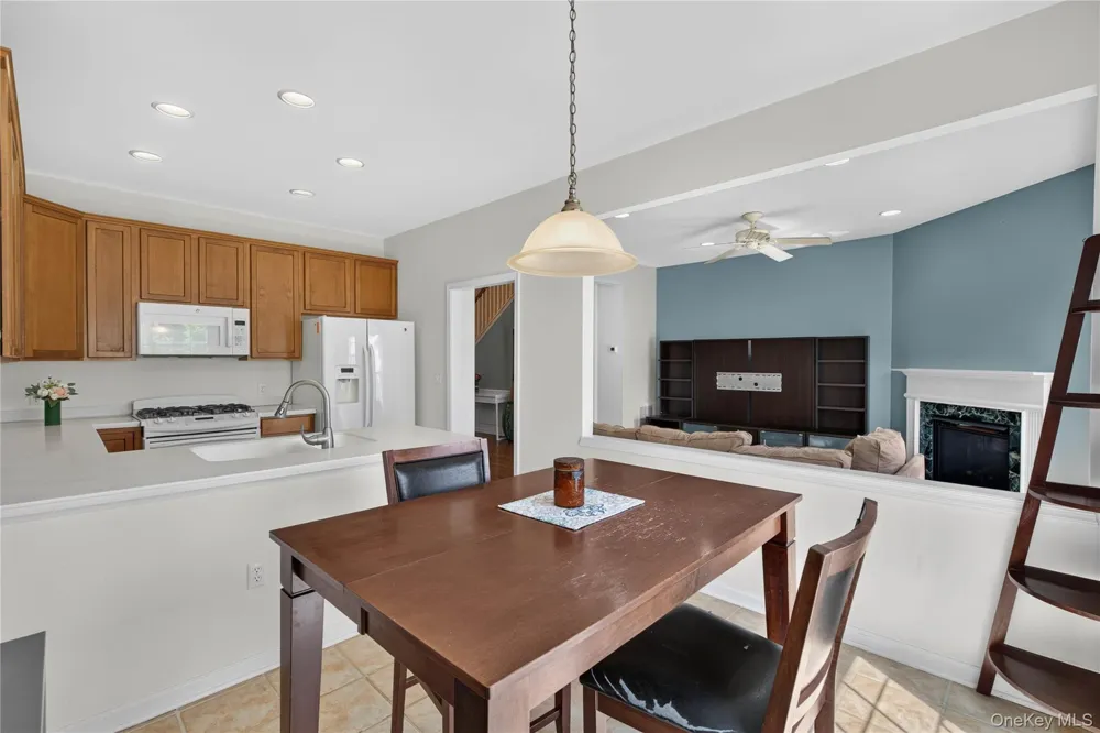 30 Banbury Way #1204 Newburgh, NY 12550