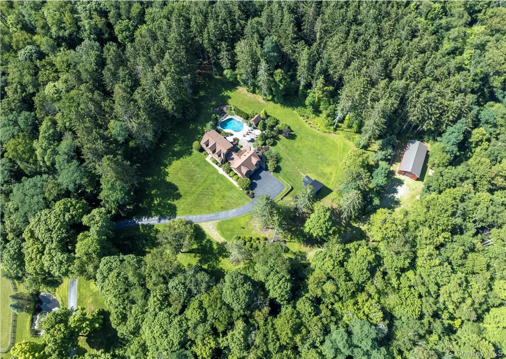 536 Camby Road Verbank, NY 12585