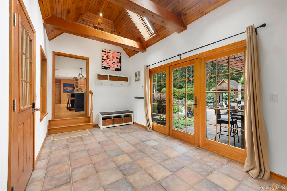 536 Camby Road Verbank, NY 12585