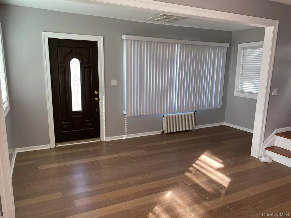 3 Taylor Court Staten Island, NY 10310