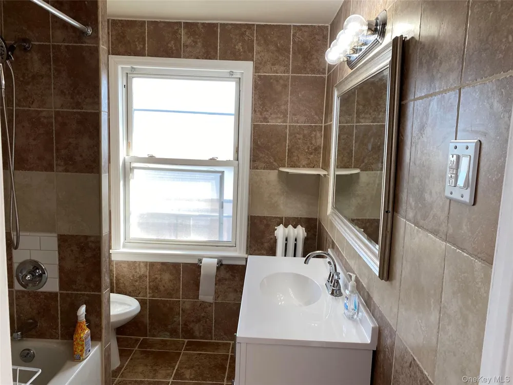 3 Taylor Court Staten Island, NY 10310
