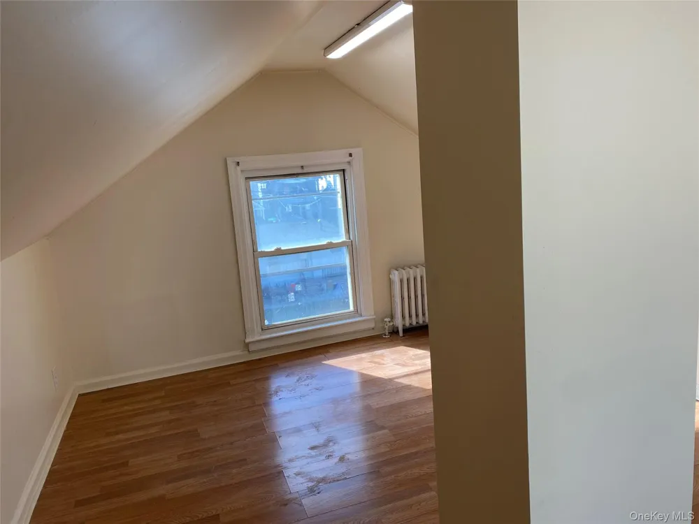 3 Taylor Court Staten Island, NY 10310