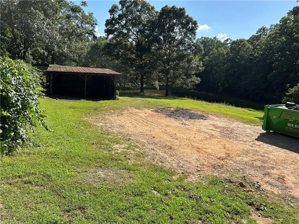 2398 James Springs Road Danielsville, GA 30633
