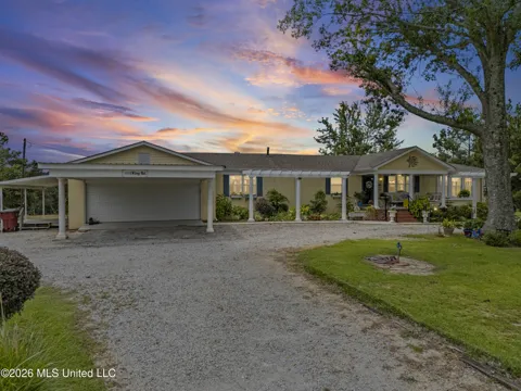 1070 King Road