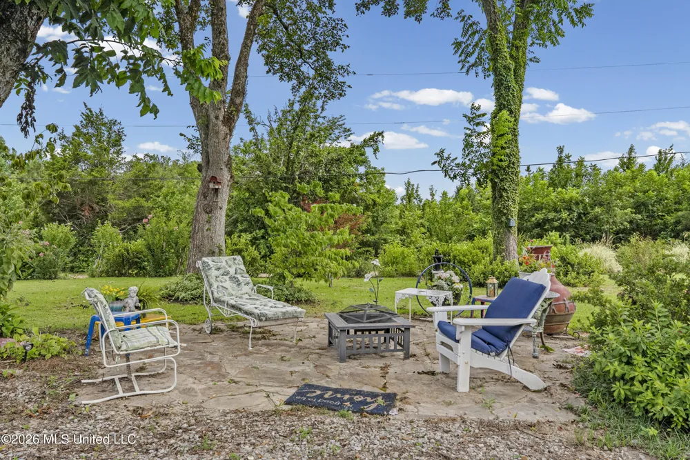 1070 King Road Enid, MS 38927