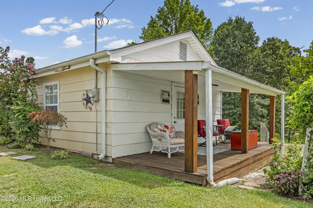 1070 King Road Enid, MS 38927
