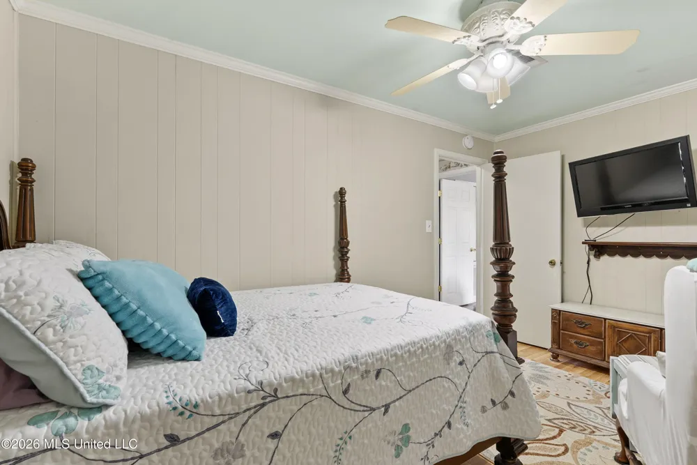 1070 King Road Enid, MS 38927