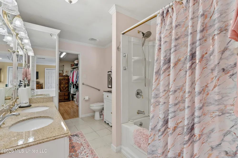 1070 King Road Enid, MS 38927