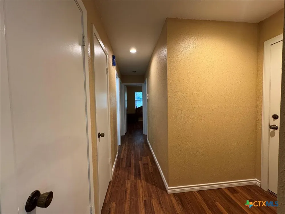1609 Forrest Drive Wharton, TX 77488